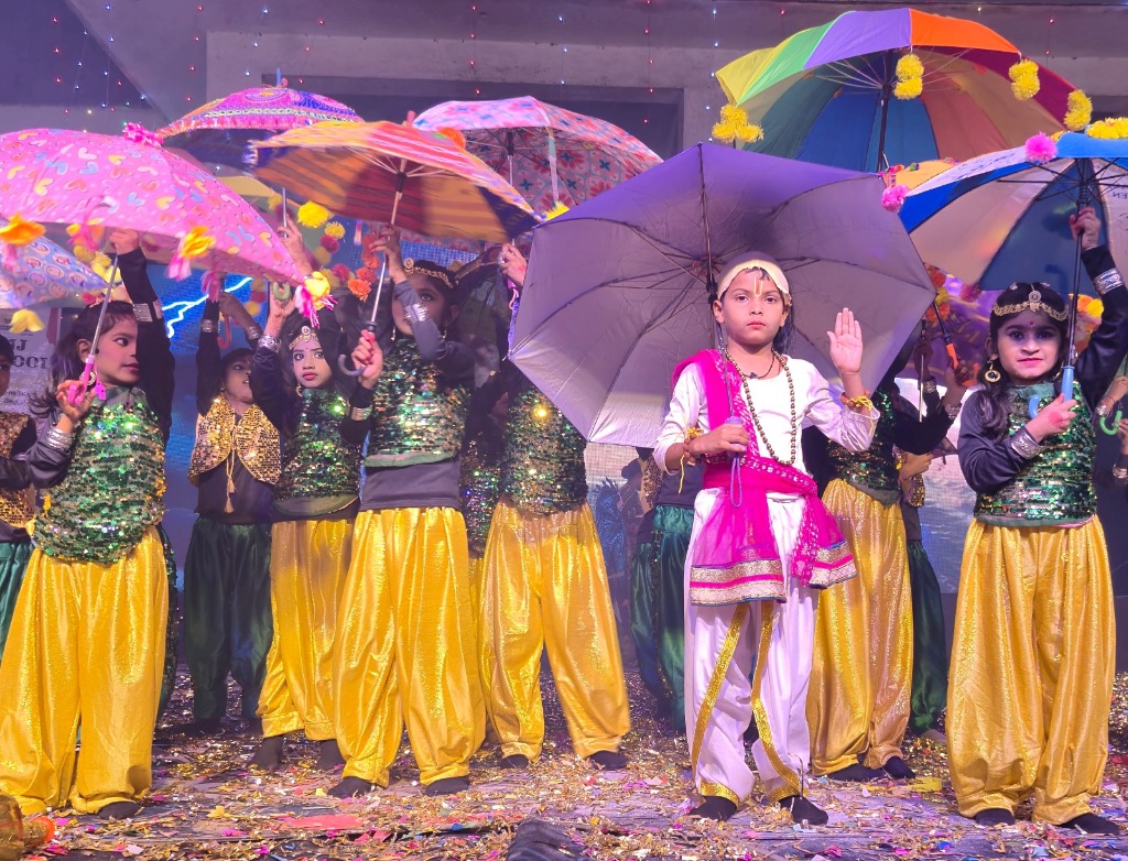 Festive Decorative Umbrella & Heritage Dance Act